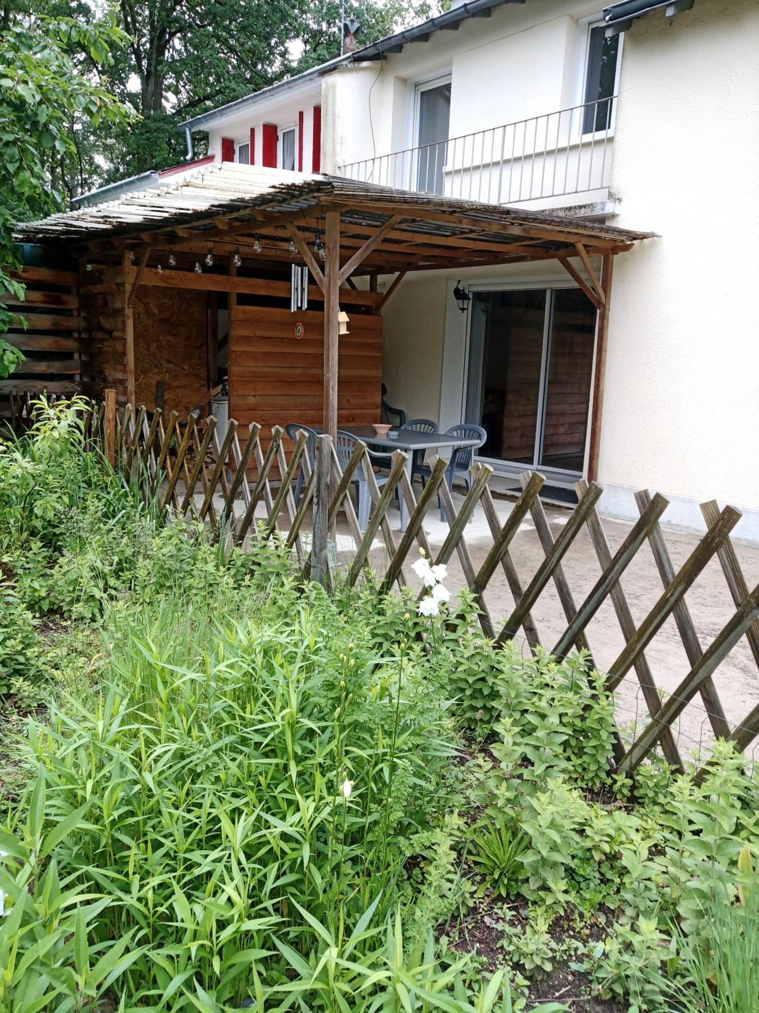 Maison Pres Des Bois Joue-les-Tours Εξωτερικό φωτογραφία